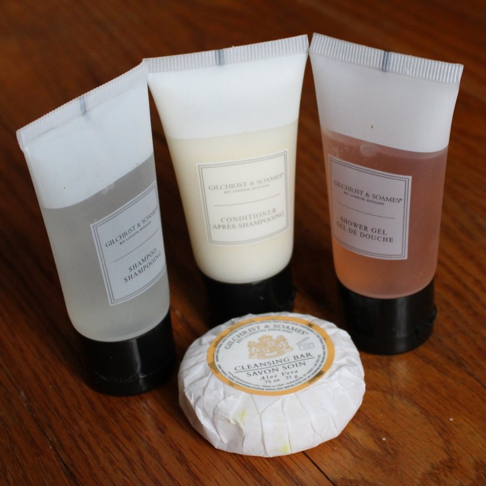 Gilchrist & Soames Travel Size Shower Set
